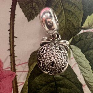 Authentic Pandora 2014 Black Friday Christmas Wish Ornament #791411CZ/USB792700